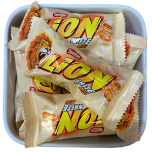 Lion White