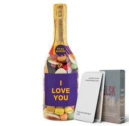 Champagneflaske med slik og Elsk samtalekort – I LOVE YOU gave fra SlikEkspressen.
