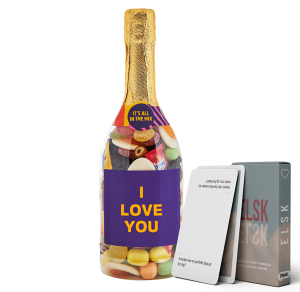 Champagneflaske med slik og Elsk samtalekort – I LOVE YOU gave fra SlikEkspressen.