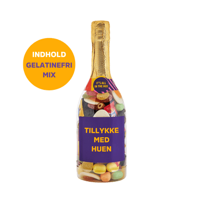 Champagneflaske med gelatinefri slik og "Tillykke med huen"-mærkat. Sjov gaveidé hos SlikEkspressen.