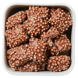 Crispy Bite fra Cloetta – chokoladeovertrukket fudge med sprøde risbobler.