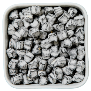 Djungelvrål fra Malaco – små saltlakridsstykker med salmiakdrys