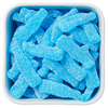 Fizzy Blue fra Malaco i Bland Selv Slik – blå vingummiflasker med sukkerdrys og frugtig, syrlig smag.