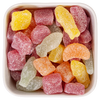 G & B Giants Sur fra Malaco – store vingummier med surt sukkerdrys i blandede farver og figurer.